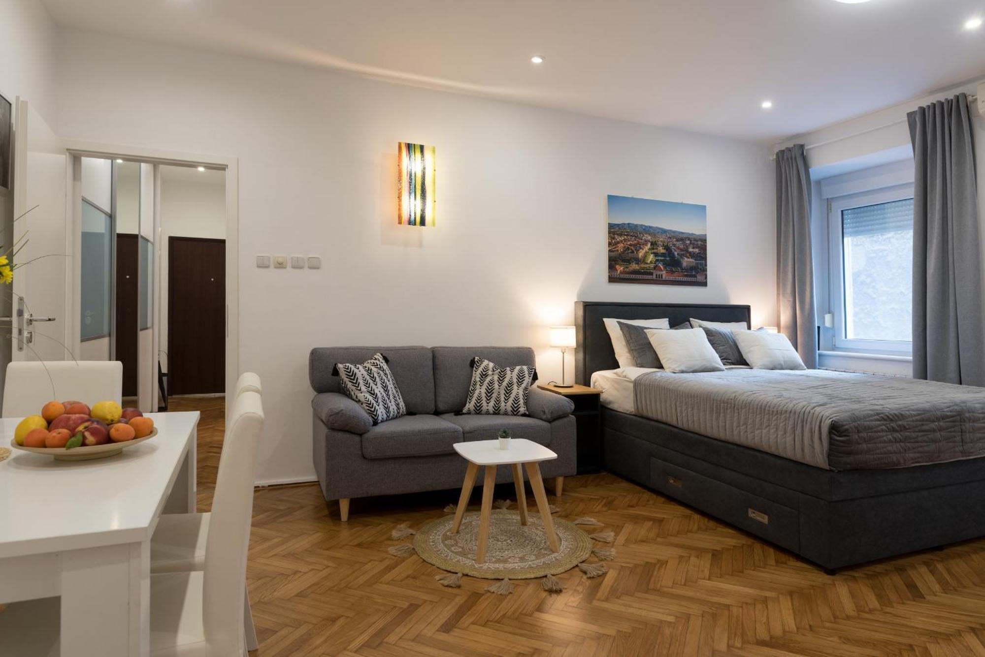Like Home Zagreb Apartment Экстерьер фото