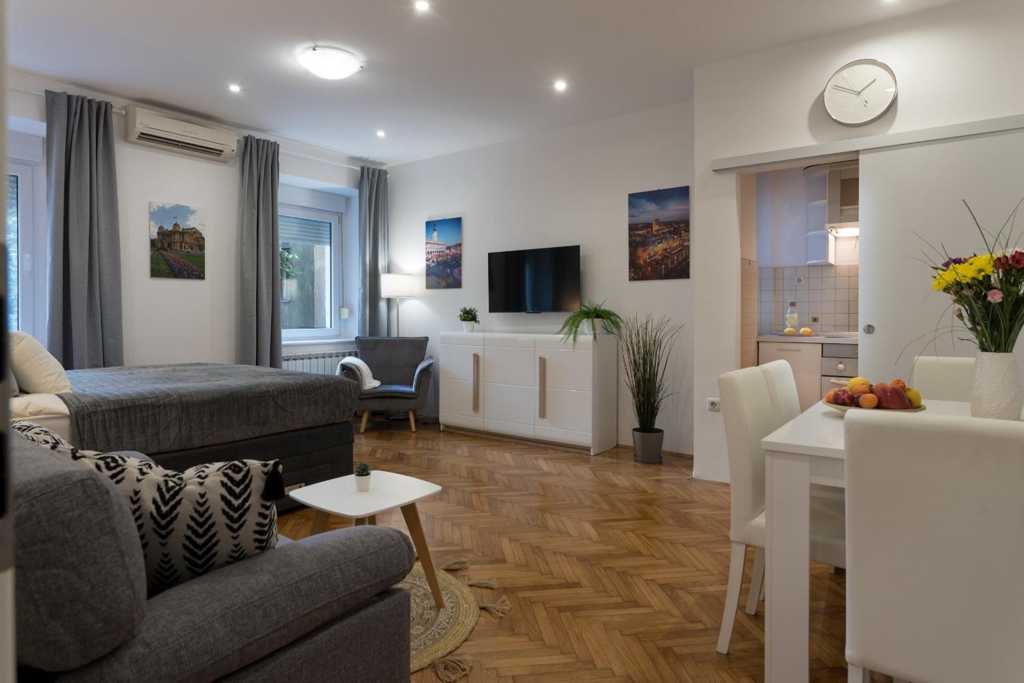 Like Home Zagreb Apartment Экстерьер фото